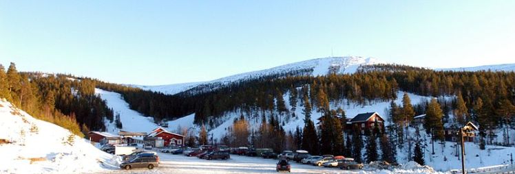 799px-Björnrike-björnidet