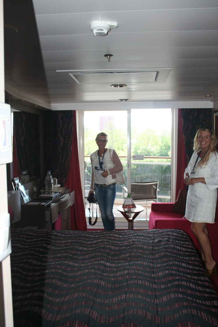 hytten är som vilket hotellrum som helst.