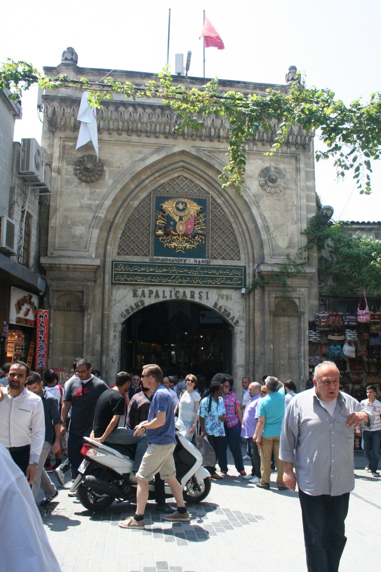 Ingången till stora basaren