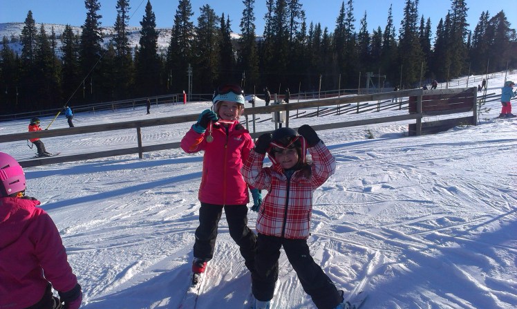 Och får medalj och kram av Valle efteråt