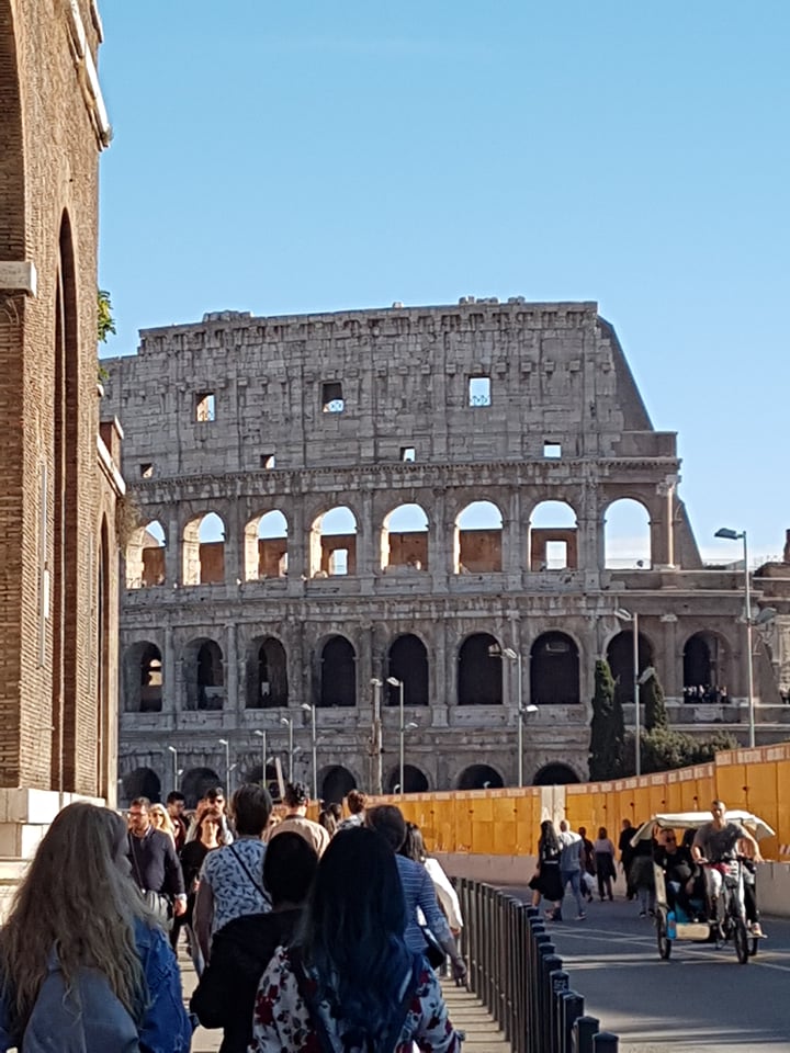 33038125_10155709253202736_8659542401116798976_n